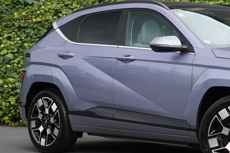 2024 Hyundai Kona Lounge 64kWh