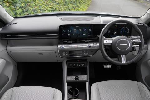 2024 Hyundai Kona Lounge 64kWh - Thumbnail