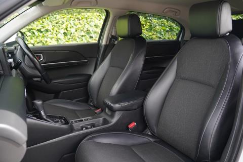 2021 Honda Vezel Z Hybrid / HR-V - Thumbnail