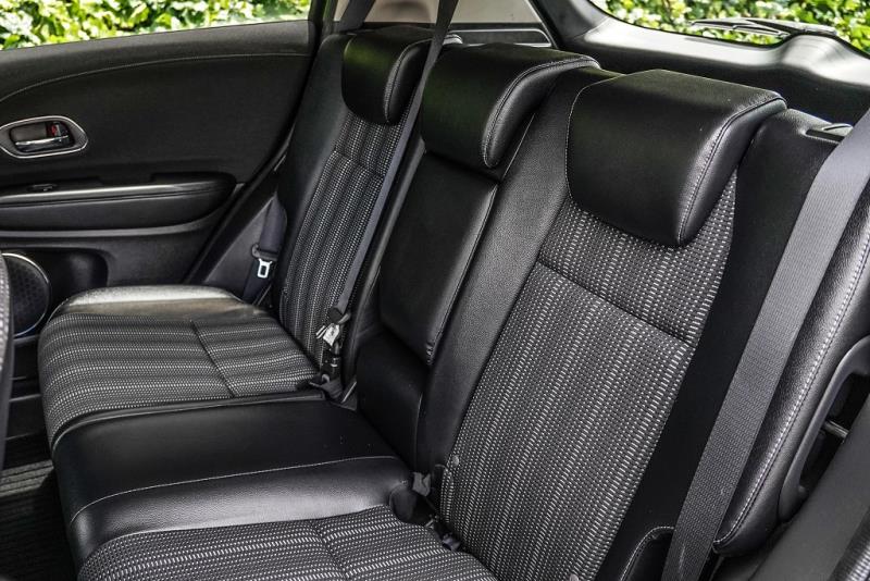 2014 Honda Vezel Z Hybrid / HR-V