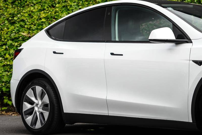 2023 Tesla Model Y RWD 60kWh