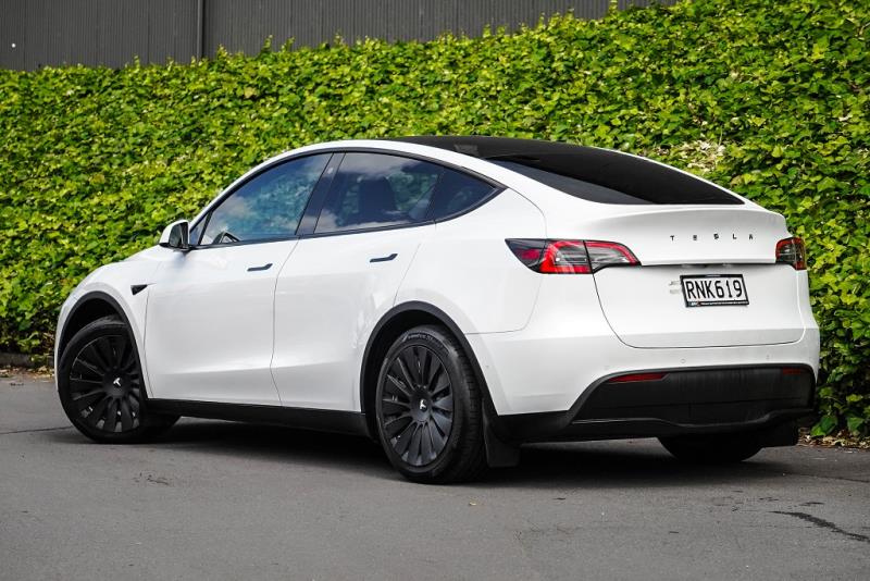 2022 Tesla Model Y RWD