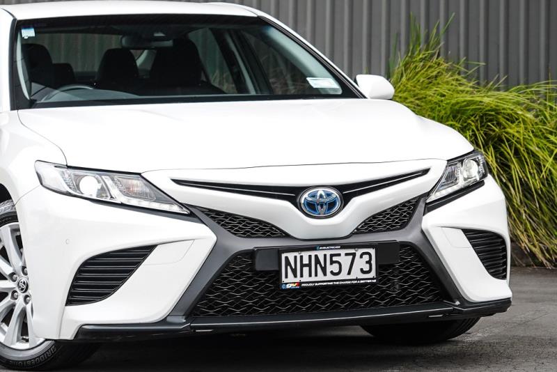 2021 Toyota Camry SX Hybrid