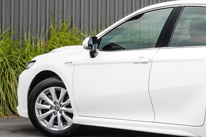 2021 Toyota Camry SX Hybrid