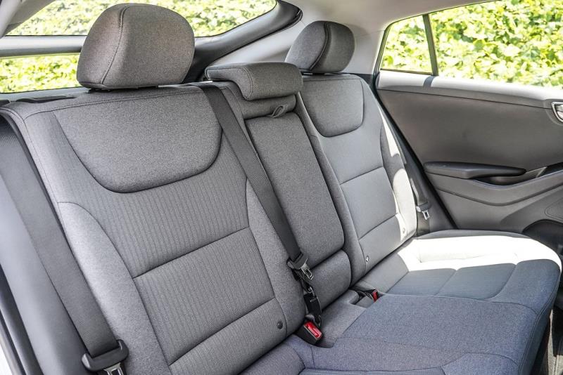 2021 Hyundai IONIQ 100kW EV