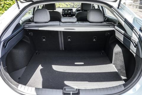 2021 Hyundai IONIQ 100kW EV - Thumbnail