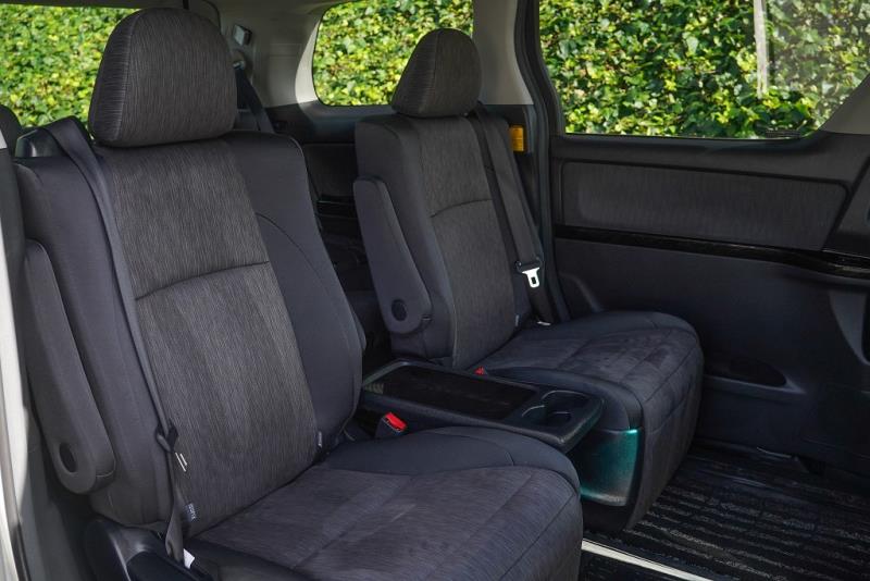 2014 Toyota Vellfire Hybrid / Alphard