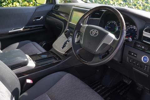 2014 Toyota Vellfire Hybrid / Alphard - Thumbnail