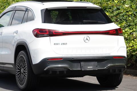 2021 Mercedes Benz EQA 250 AMG Line - Thumbnail