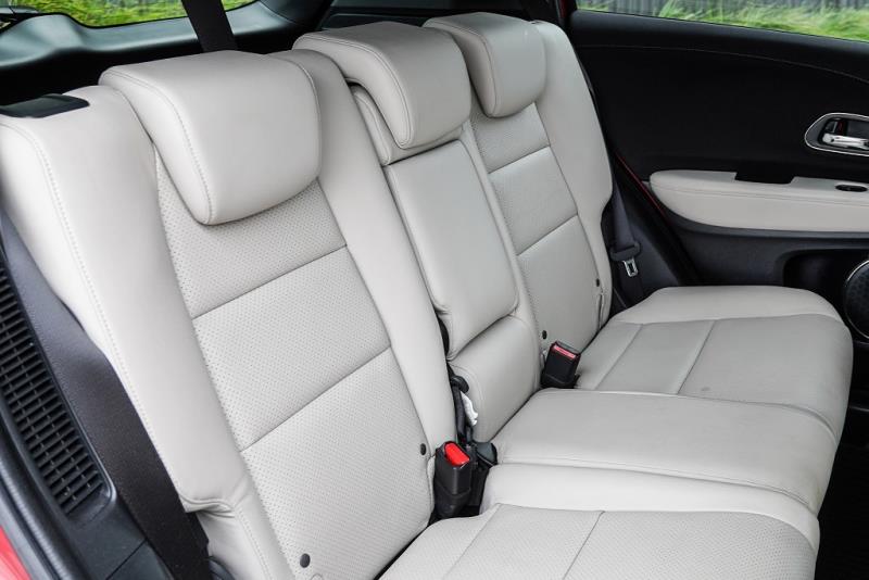 2015 Honda Vezel Z Hybrid / HR-V