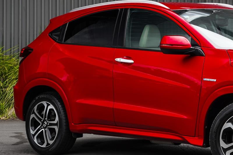 2015 Honda Vezel Z Hybrid / HR-V