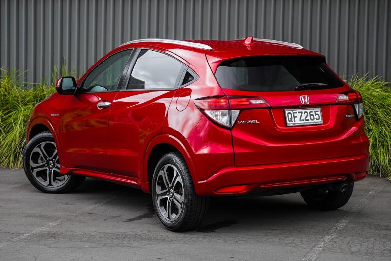 2015 Honda Vezel Z Hybrid / HR-V