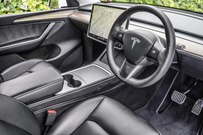 2023 Tesla Model Y RWD 60kWh