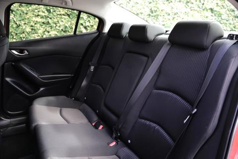 2015 Mazda Axela Hybrid / 3 Hybrid - Thumbnail