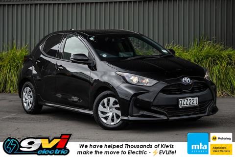 2021 Toyota Yaris Hybrid / Vitz - Thumbnail