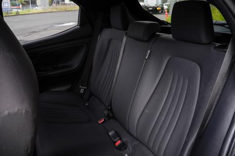 2021 Toyota Yaris Hybrid / Vitz - Thumbnail