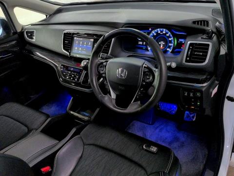 2016 Honda Odyssey Hybrid Absolute - Thumbnail