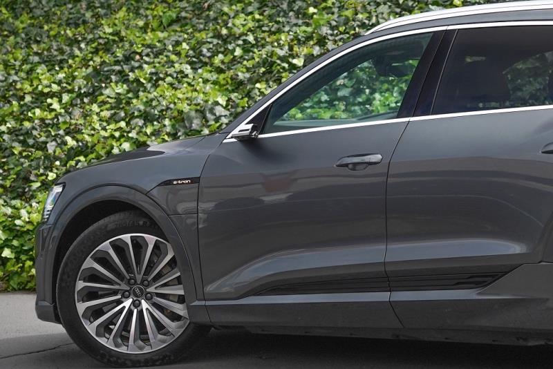 2022 Audi e-tron 50 Quattro Sline