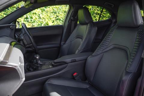 2019 Lexus UX 250h Version C - Thumbnail