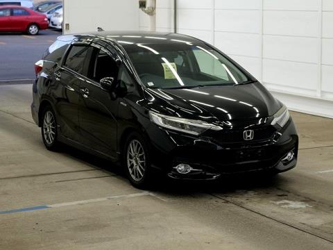 2017 Honda Shuttle Hybrid X - Thumbnail