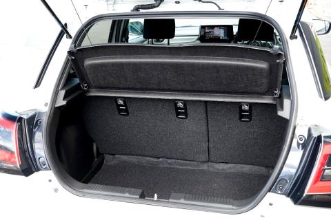 2024 Suzuki Swift RSC Hybrid - Thumbnail