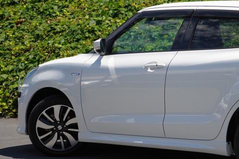 2017 Suzuki Swift RS Hybrid - Thumbnail