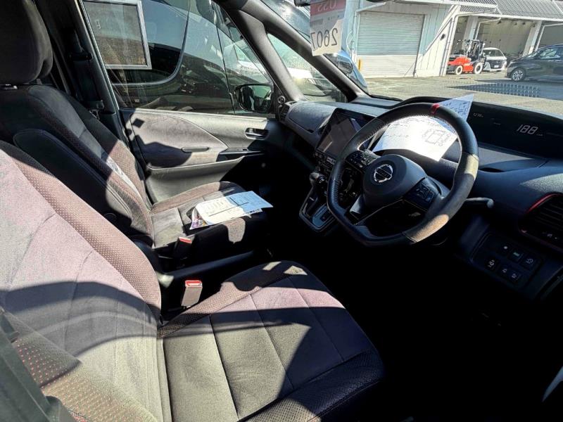 2018 Nissan Serena Hybrid NISMO