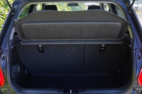 2021 Suzuki Swift Hybrid GLX - Thumbnail