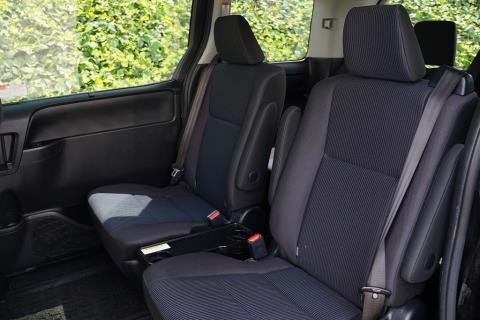 2017 Toyota Voxy Hybrid / Noah X - Thumbnail