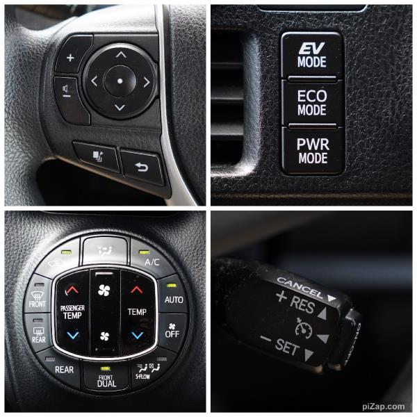 2017 Toyota Voxy Hybrid / Noah X