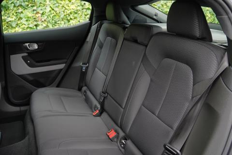 2023 Polestar 2 SRSM 69kWh - Thumbnail