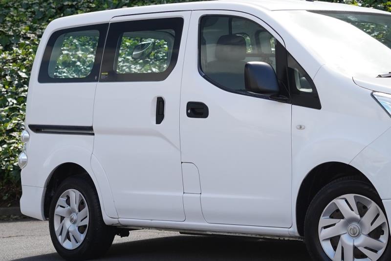 2016 Nissan e-NV200 5 Seater