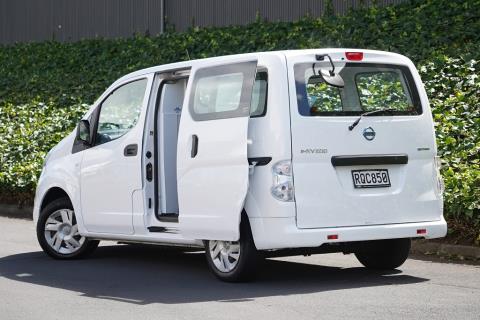 2016 Nissan e-NV200 5 Seater - Thumbnail