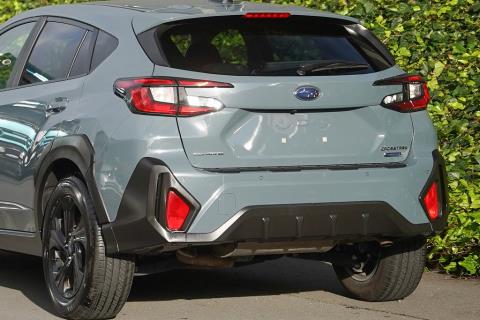 2024 Subaru Crosstrek Touring e-Boxer - Thumbnail
