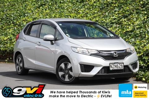 2016 Honda Fit Hybrid / Jazz Hybrid - Thumbnail