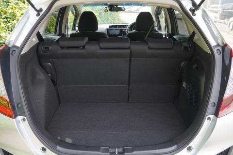 2016 Honda Fit Hybrid / Jazz Hybrid - Thumbnail