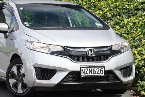2016 Honda Fit Hybrid / Jazz Hybrid - Thumbnail