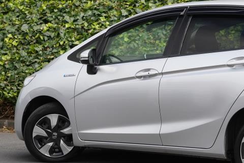 2016 Honda Fit Hybrid / Jazz Hybrid - Thumbnail