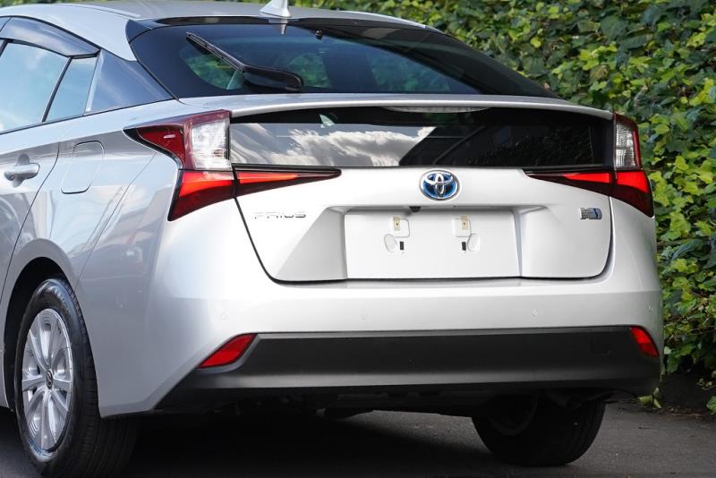 2021 Toyota Prius S Hybrid