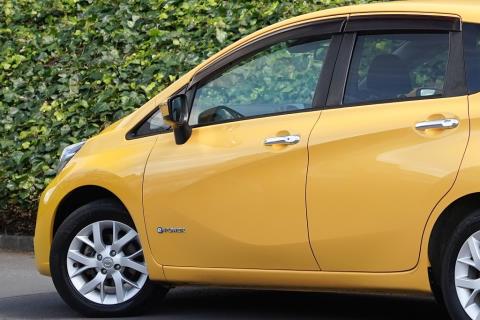 2019 Nissan Note e-Power X - Thumbnail