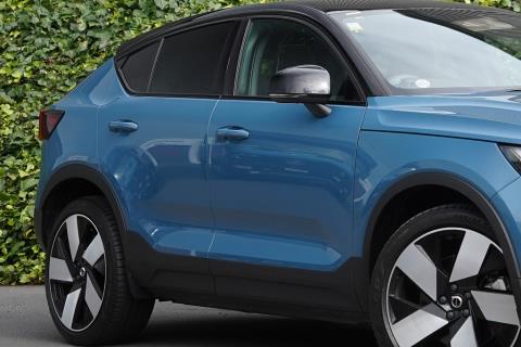 2022 Volvo C40 Recharge Twin - Thumbnail