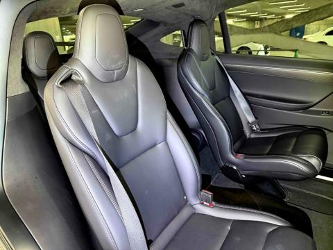 2017 Tesla Model X 100D AWD - Thumbnail