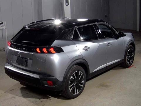 2021 Peugeot e-2008 GT Electric - Thumbnail