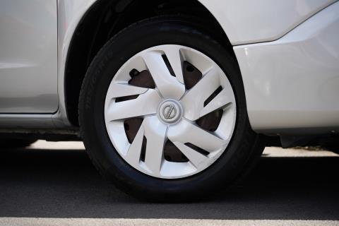 2016 Nissan e-NV200 77% SOH - Thumbnail