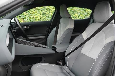 2022 Polestar 2 SRSM 69kWh - Thumbnail