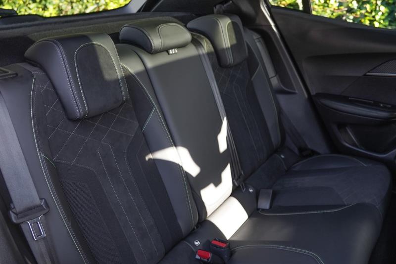 2022 Peugeot e-2008 GT Electric