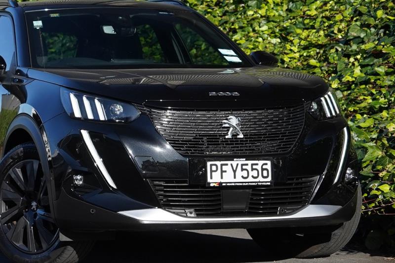 2022 Peugeot e-2008 GT Electric