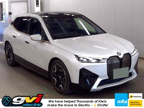 2022 Bmw iX Xdrive 40 Launch - Thumbnail