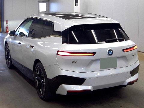 2022 Bmw iX Xdrive 40 Launch - Thumbnail