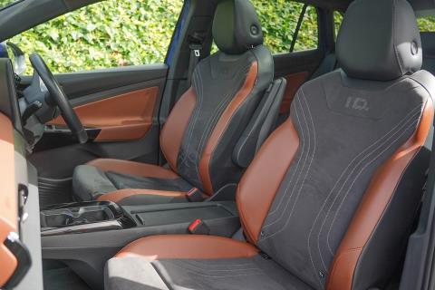 2023 Volkswagen iD.4 Pro 82kWh - Thumbnail